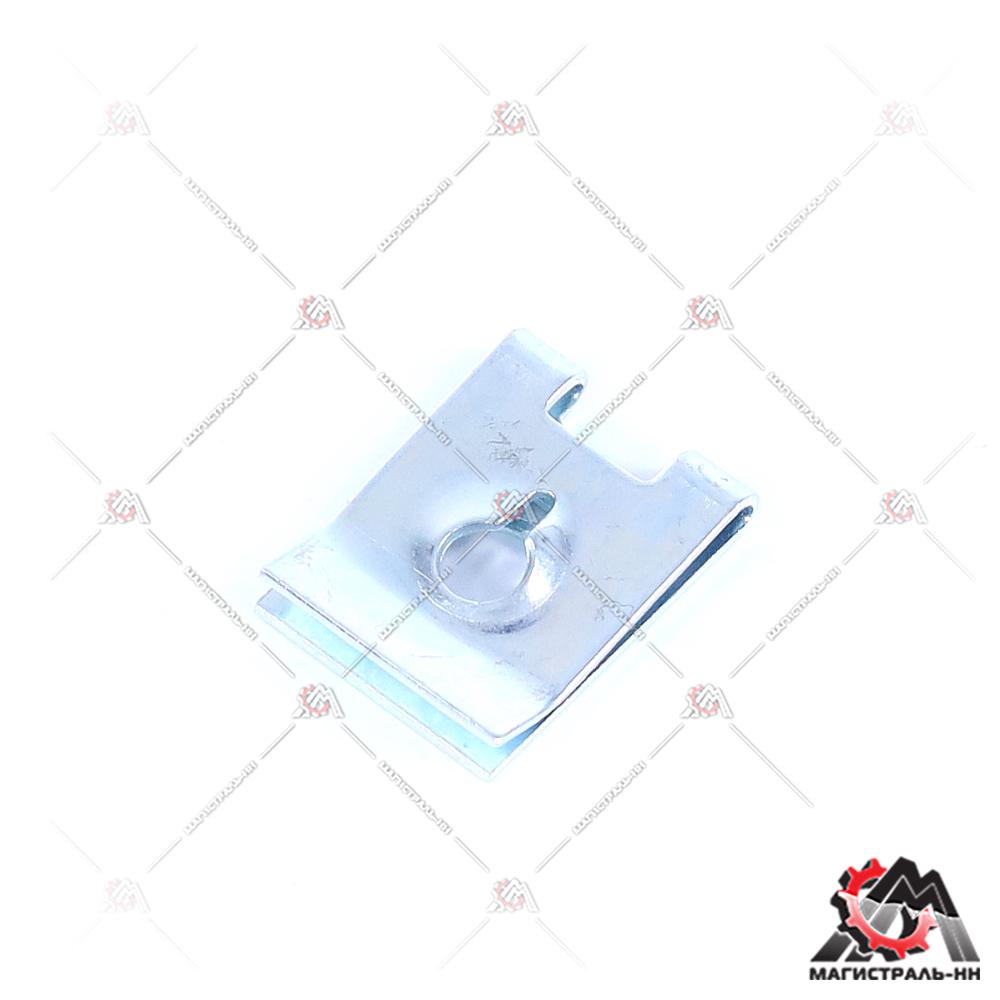 Скоба под саморез крыла 2108