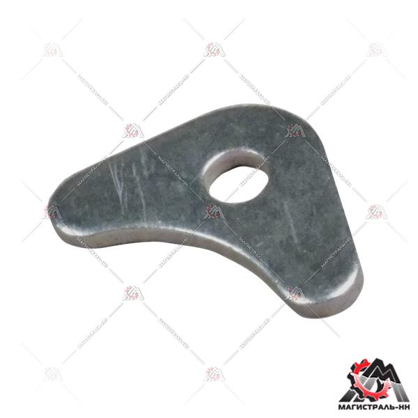 Пластина крепления крышки клапанов ВАЗ-2101-07,2121-21213 (угловая)