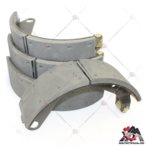 Колодка тормозная ПАЗ-3205,3203,3204 с роликом (кт.4шт.) Riginal
