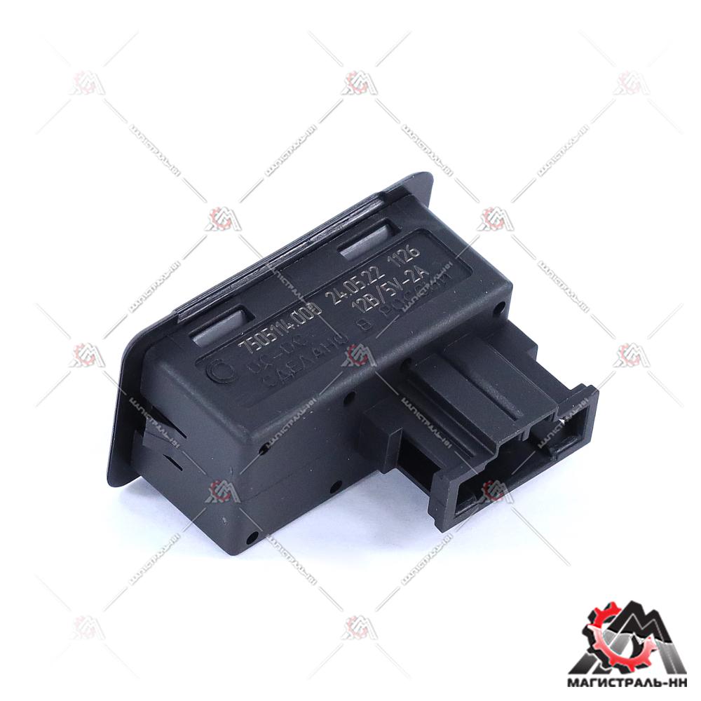 Устройство зарядное USB ВАЗ-2123 Шевроле-Нива (5V, 2A) (Ст.Оскол)